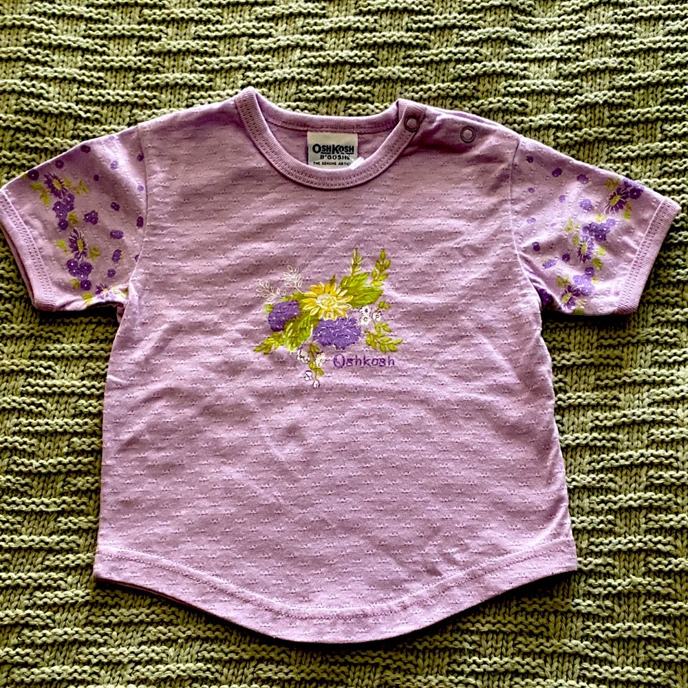 OshKosh infant girl’s t-shirt